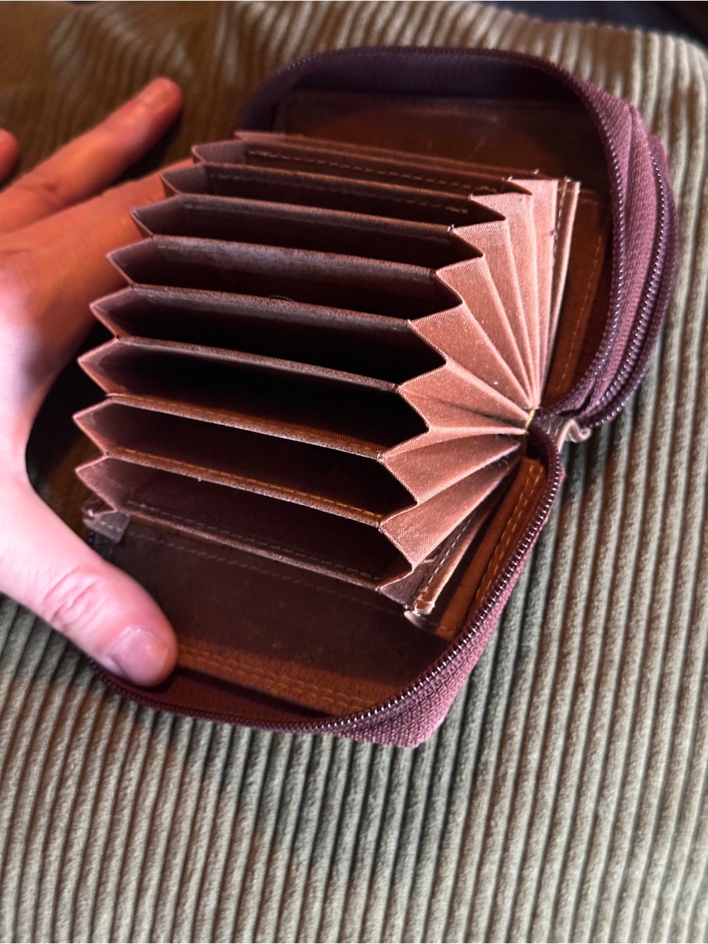 Handmade Genuine Leather Accordian Zip Card Wallet - Brown